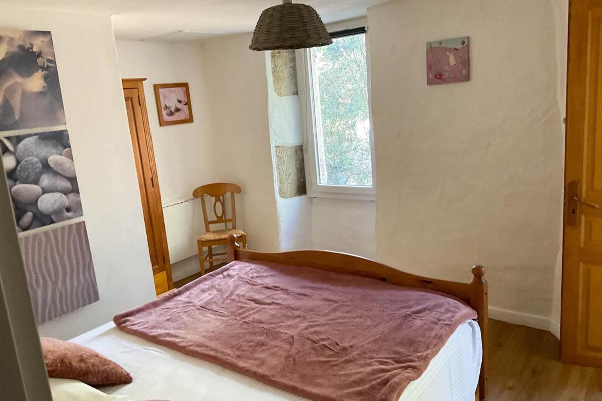 Hotel Ombre Bleue Du Figuier, Ailhon Zewnętrze zdjęcie